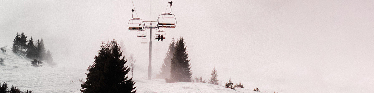 skier-par-mauvais-temps